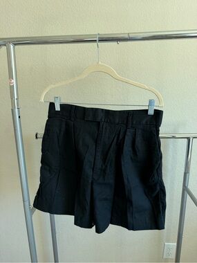 Banana Republic Black linen Shorts